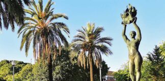 Ofrena floral per commemorar el 83è aniversari de l’afusellament de Lluís Companys