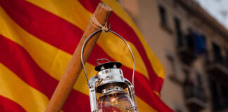 La flama del Canigó arriba a Mollet