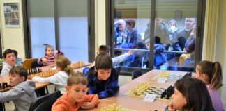 Un centenar d’infants participen al torneig d’escacs de Nadal