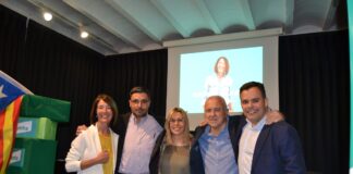 Carme Olaria presenta els membres de la candidatura de Junts per Catalunya a les municipals