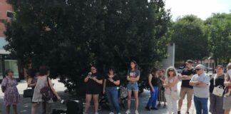 Diverses entitats protesten al carrer contra l’entrada de VOX al consistori de Mollet