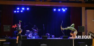 El Festival Internacional l’Arlequí torna les arts escèniques al carrer malgrat la pluja