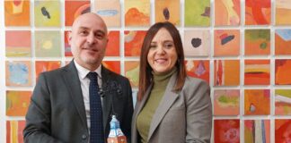 La Delegació del Govern mostra la seva predisposició perquè Mollet aculli una oficina permanent per tramitar el DNI