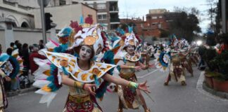 L’Associació de Veïns de Santa Rosa torna a guanyar el premi a la millor comparsa local al Carnaval