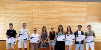 L’Ajuntament reconeix l’esforç de 10 alumnes brillants de Mollet