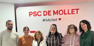 La diputada socialista Lídia Guinart explica a Mollet el Pacte d’Estat contra la Violència de Gènere