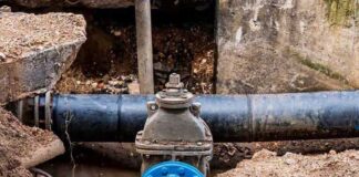 L’Ajuntament inicia els treballs de millora de la xarxa de sanejament i d’aigua potable al carrer Pau Claris