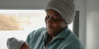 Un nen, primer nadó de l’any a l’Hospital de Mollet