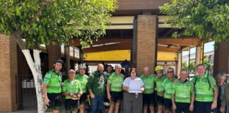 Un grup de ciclistes de Mollet van fins a Humilladero per lluitar contra l’ELA