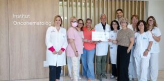 Mollet contra el Càncer realitza una donació de 3.000 euros per a projectes de l’Institut Oncohematològic