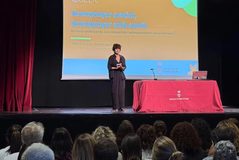 Mollet dona la benvinguda al nou curs escolar amb una jornada sobre l’estrès i el benestar dels equips educatius